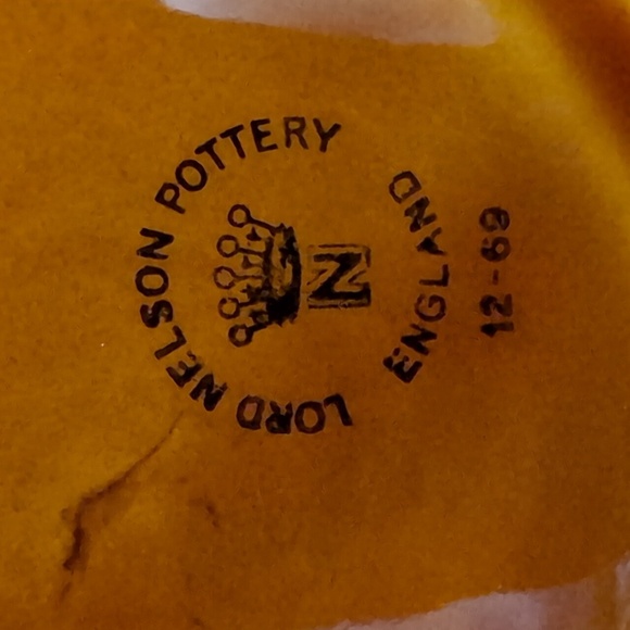 Vintage Lord Nelson Silent Night Pottery Beer Stein, Tan/Silver. - Picture 9 of 10